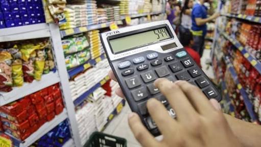 Estimativa de inflação cai pela 11ª vez seguida para 3,26%